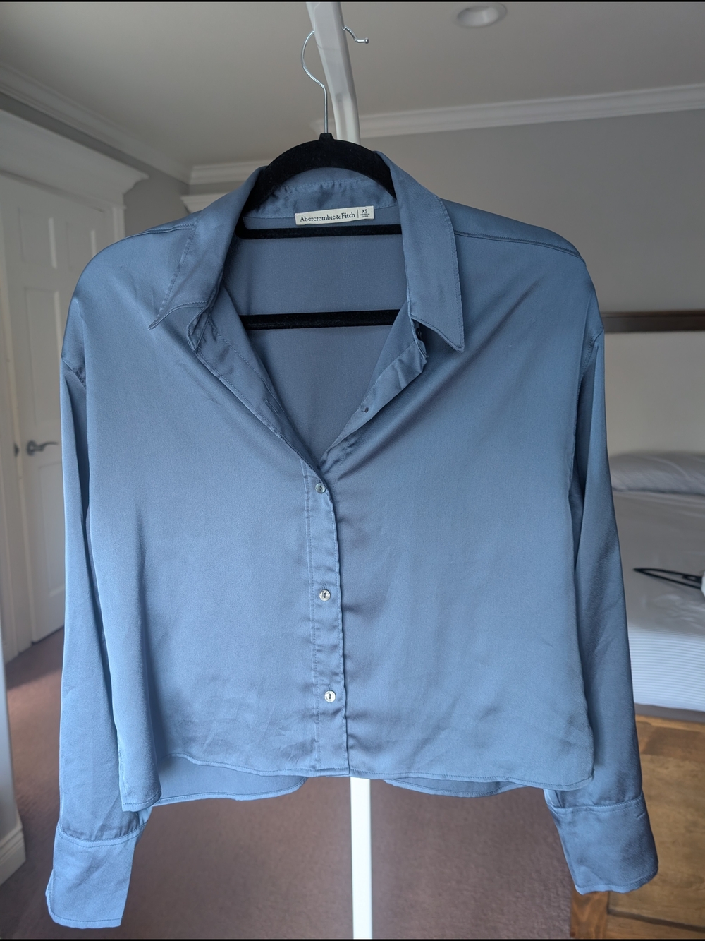 Abercrombie & Fitch Dusty Blue Cropped Button-Up Shirt